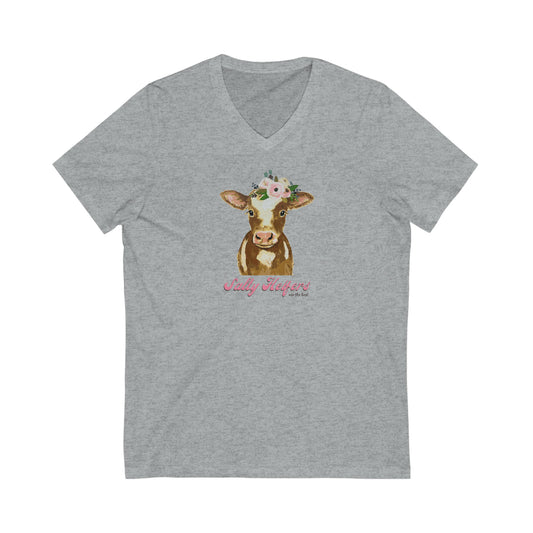 Salty Heifers are the best - V Neck - Colored T - on front